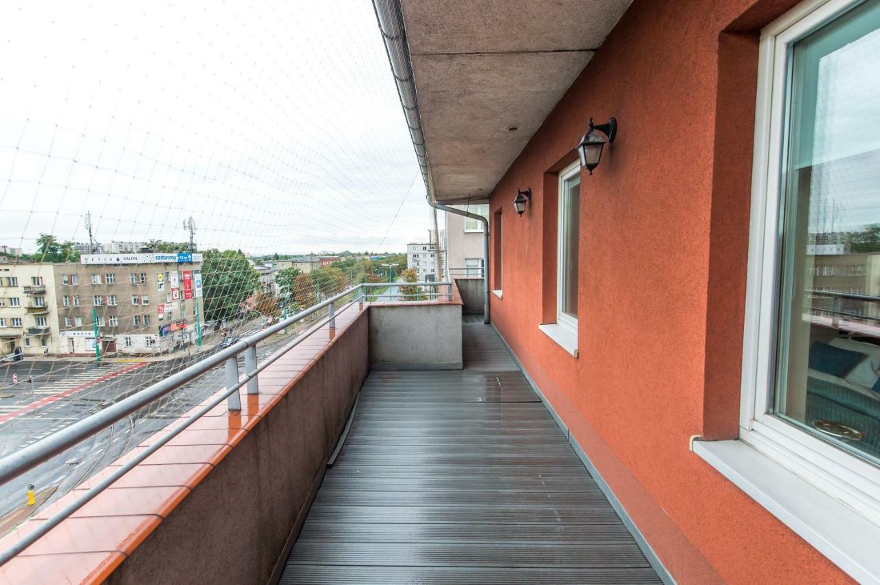 Super-Apartamenty Targi Poznanskie Dış mekan fotoğraf